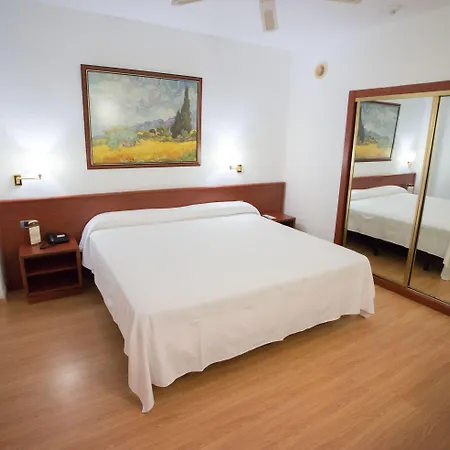 Catalonia Punta Del Rey Hotel